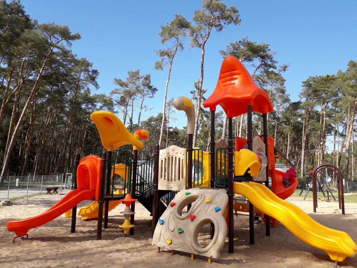 Sea Suite Garden & Pines Łukęcin エクステリア 写真